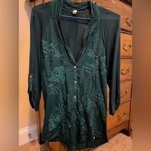 Women’s teal top, Size L. Anthropology brand.